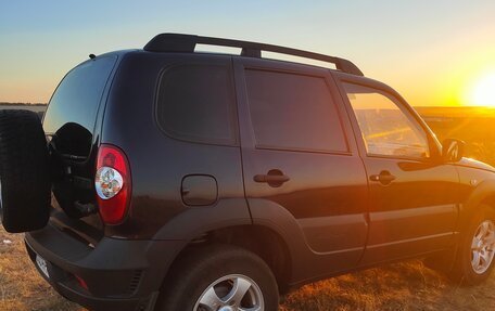 Chevrolet Niva I рестайлинг, 2014 год, 565 000 рублей, 2 фотография