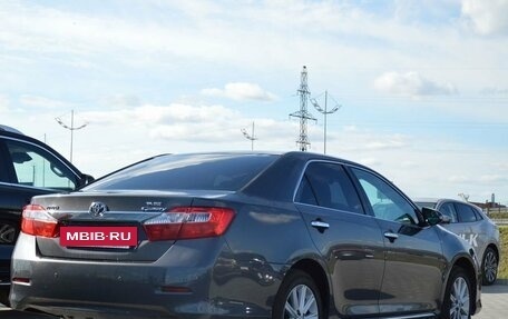 Toyota Camry, 2013 год, 1 720 000 рублей, 5 фотография