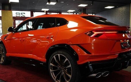 Lamborghini Urus I, 2024 год, 45 325 036 рублей, 8 фотография