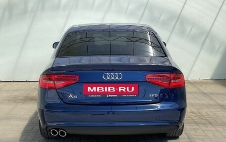 Audi A4, 2015 год, 2 560 000 рублей, 6 фотография