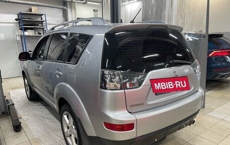 Mitsubishi Outlander III рестайлинг 3, 2008 год, 1 070 000 рублей, 4 фотография