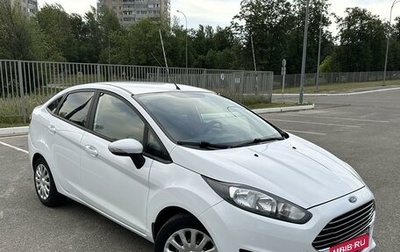 Ford Fiesta, 2015 год, 950 000 рублей, 1 фотография