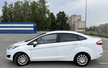 Ford Fiesta, 2015 год, 950 000 рублей, 6 фотография