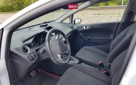 Ford Fiesta, 2015 год, 950 000 рублей, 14 фотография