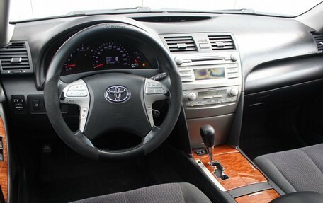 Toyota Camry, 2010 год, 1 350 000 рублей, 14 фотография