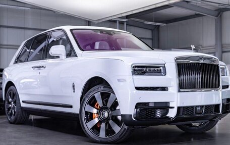 Rolls-Royce Cullinan, 2024 год, 55 982 976 рублей, 7 фотография