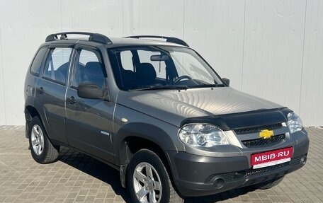 Chevrolet Niva I рестайлинг, 2011 год, 550 000 рублей, 1 фотография