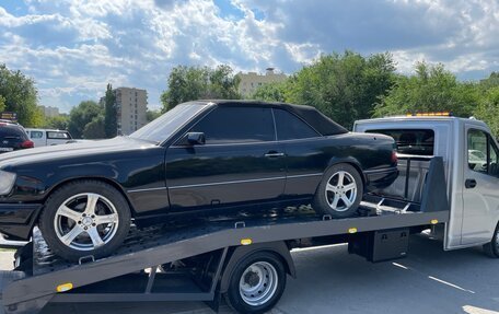 Mercedes-Benz E-Класс, 1993 год, 670 000 рублей, 4 фотография