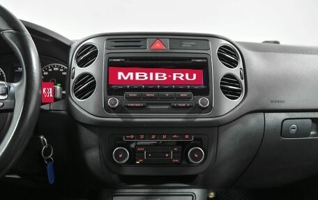 Volkswagen Tiguan I, 2011 год, 1 059 000 рублей, 11 фотография