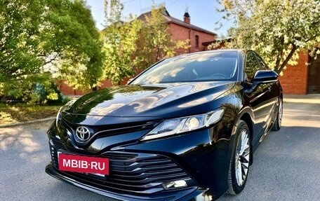 Toyota Camry, 2018 год, 3 470 000 рублей, 6 фотография