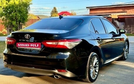 Toyota Camry, 2018 год, 3 470 000 рублей, 9 фотография