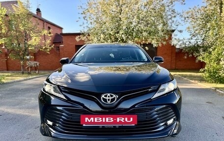 Toyota Camry, 2018 год, 3 470 000 рублей, 3 фотография