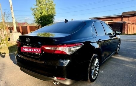 Toyota Camry, 2018 год, 3 470 000 рублей, 8 фотография