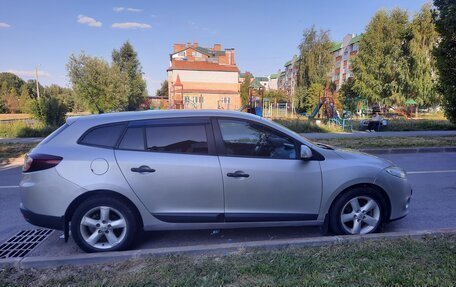 Renault Megane III, 2011 год, 700 000 рублей, 4 фотография