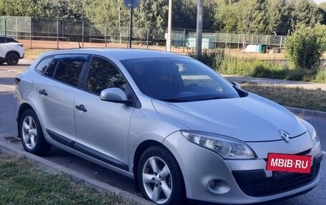 Renault Megane III, 2011 год, 700 000 рублей, 3 фотография