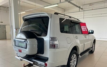 Mitsubishi Pajero IV, 2014 год, 2 399 000 рублей, 4 фотография