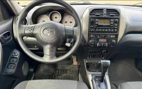 Toyota RAV4, 2004 год, 520 000 рублей, 6 фотография