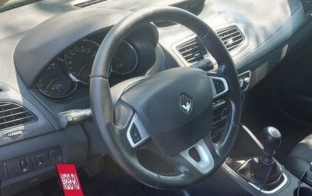 Renault Megane III, 2012 год, 890 000 рублей, 6 фотография