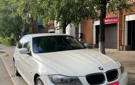 BMW 3 серия, 2011 год, 988 000 рублей, 6 фотография