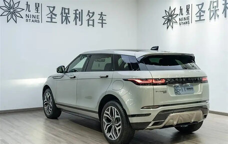 Land Rover Range Rover Evoque II, 2022 год, 3 980 000 рублей, 3 фотография