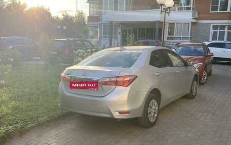 Toyota Corolla, 2018 год, 1 900 000 рублей, 3 фотография