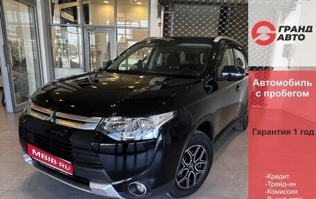 Mitsubishi Outlander III рестайлинг 3, 2014 год, 1 890 000 рублей, 1 фотография