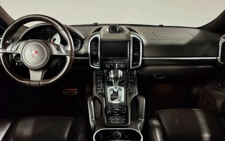 Porsche Cayenne III, 2012 год, 2 479 000 рублей, 9 фотография