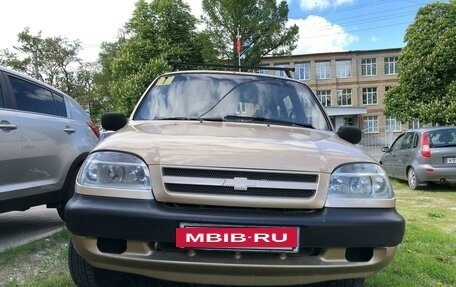 Chevrolet Niva I рестайлинг, 2005 год, 430 000 рублей, 2 фотография