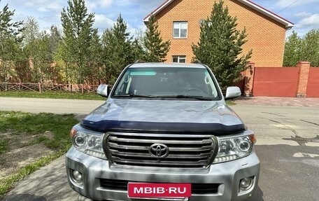 Toyota Land Cruiser 200, 2012 год, 4 570 000 рублей, 2 фотография