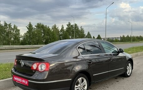 Volkswagen Passat B7, 2010 год, 1 050 000 рублей, 8 фотография