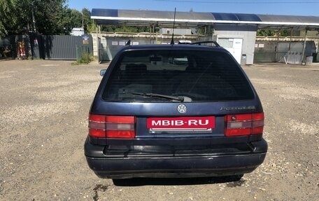 Volkswagen Passat B4, 1996 год, 350 000 рублей, 3 фотография