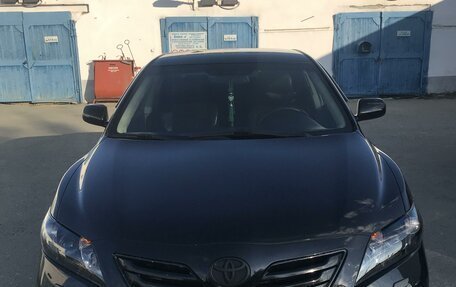 Toyota Camry, 2008 год, 1 190 000 рублей, 2 фотография