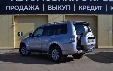 Mitsubishi Pajero IV, 2010 год, 1 850 000 рублей, 4 фотография