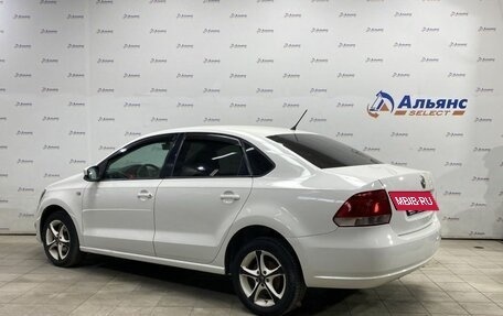 Volkswagen Polo VI (EU Market), 2011 год, 700 000 рублей, 5 фотография