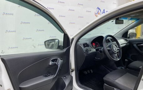 Volkswagen Polo VI (EU Market), 2011 год, 700 000 рублей, 19 фотография