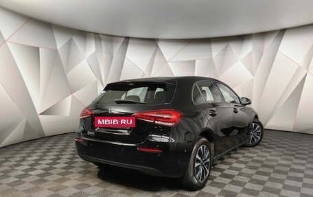 Mercedes-Benz A-Класс, 2019 год, 2 373 000 рублей, 2 фотография