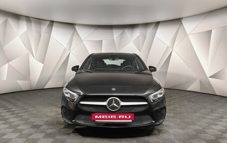 Mercedes-Benz A-Класс, 2019 год, 2 373 000 рублей, 7 фотография