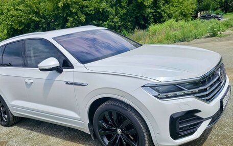 Volkswagen Touareg III, 2018 год, 5 650 000 рублей, 5 фотография