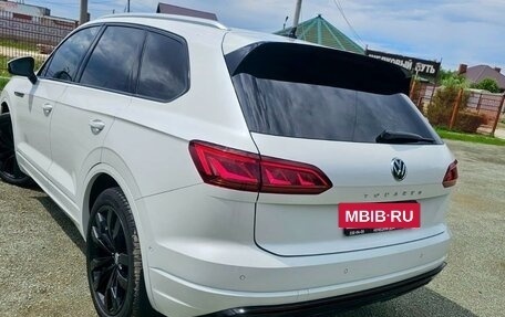 Volkswagen Touareg III, 2018 год, 5 650 000 рублей, 16 фотография