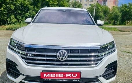 Volkswagen Touareg III, 2018 год, 5 650 000 рублей, 23 фотография