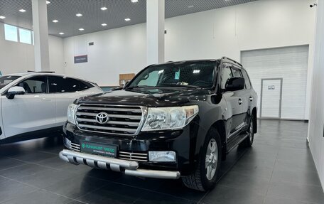 Toyota Land Cruiser 200, 2010 год, 2 800 000 рублей, 3 фотография