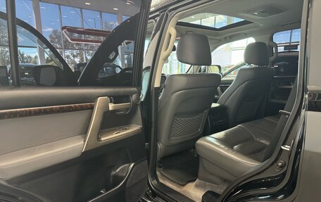 Toyota Land Cruiser 200, 2010 год, 2 800 000 рублей, 9 фотография