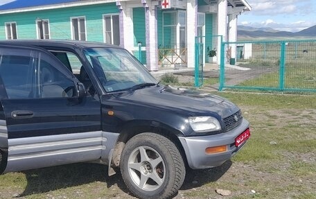 Toyota RAV4, 1996 год, 450 000 рублей, 1 фотография