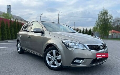 KIA cee'd I рестайлинг, 2010 год, 950 000 рублей, 3 фотография