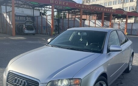 Audi A4, 2004 год, 820 000 рублей, 10 фотография