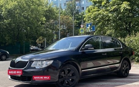 Skoda Superb III рестайлинг, 2010 год, 900 000 рублей, 3 фотография