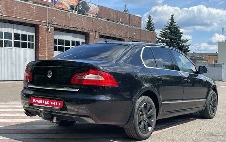 Skoda Superb III рестайлинг, 2010 год, 900 000 рублей, 5 фотография