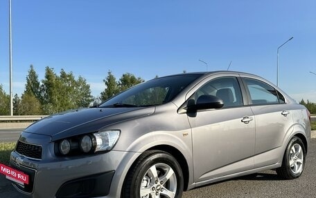 Chevrolet Aveo III, 2012 год, 823 000 рублей, 4 фотография