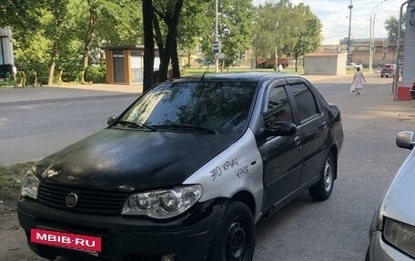 Fiat Albea I рестайлинг, 2009 год, 260 000 рублей, 2 фотография