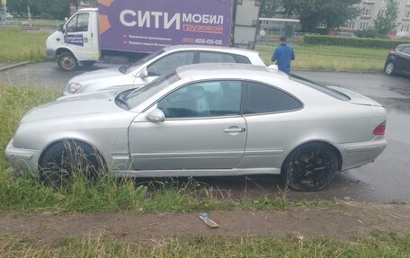 Mercedes-Benz CLK-Класс, 2000 год, 390 000 рублей, 2 фотография